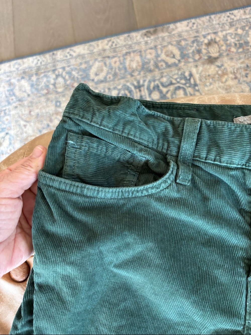Vince Men's Green Corduroy Pants Size 29 - Picture 3 of 10
